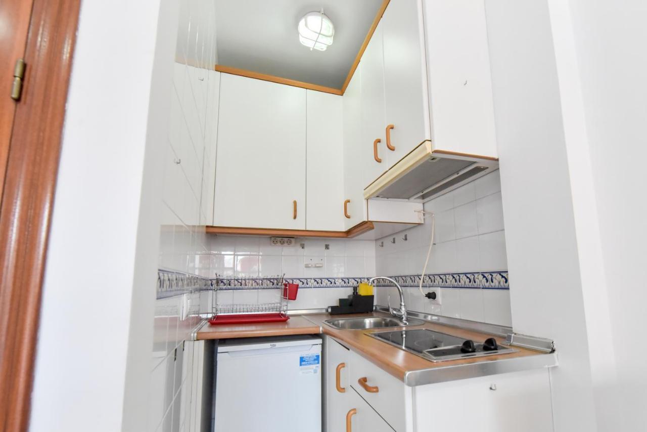 Alohamundi Pureza II Apartment Севиля Екстериор снимка